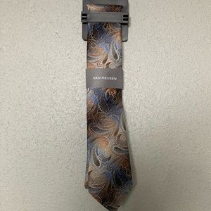 Van Heusen NWT Men’s Tie